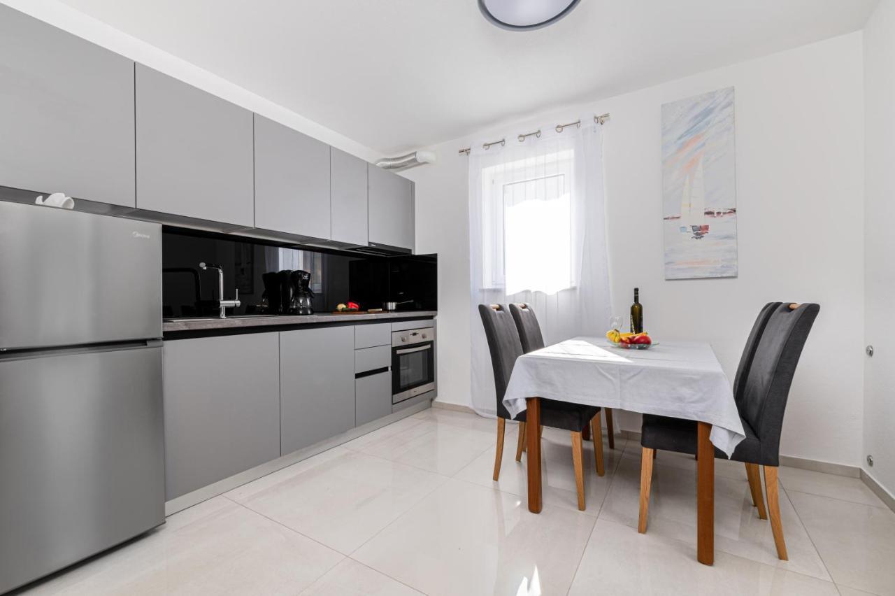 Apartment Bellistra Rabac Εξωτερικό φωτογραφία