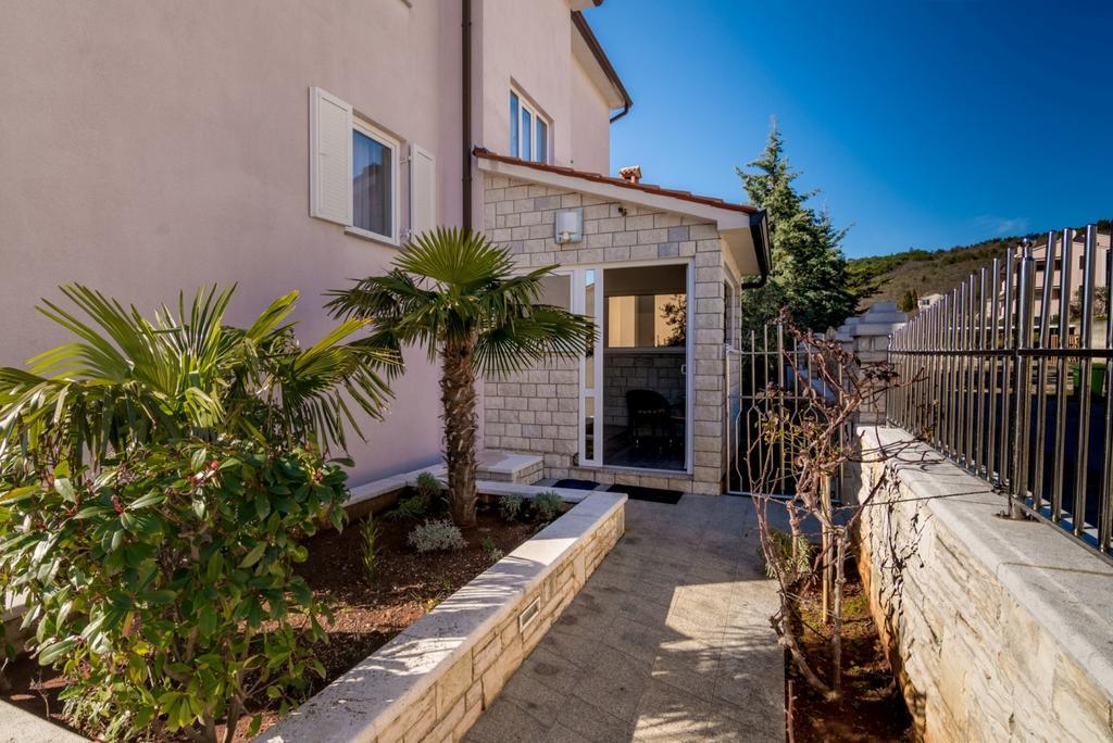 Apartment Bellistra Rabac Εξωτερικό φωτογραφία